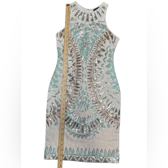 Stunning VERTE All over Embellished Sequin Shift Dress Ivory Size Small Nwot - Picture 11 of 17